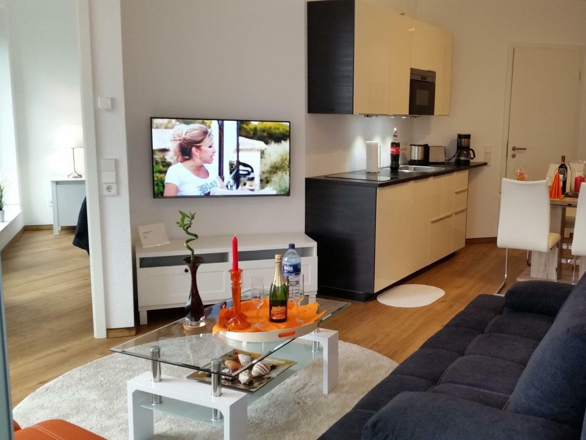 Ferienwohnung Koralle - Am Wasser Bremerhaven Eksteriør billede