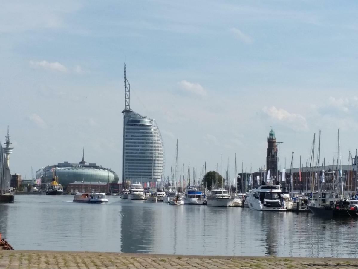 Ferienwohnung Koralle - Am Wasser Bremerhaven Eksteriør billede